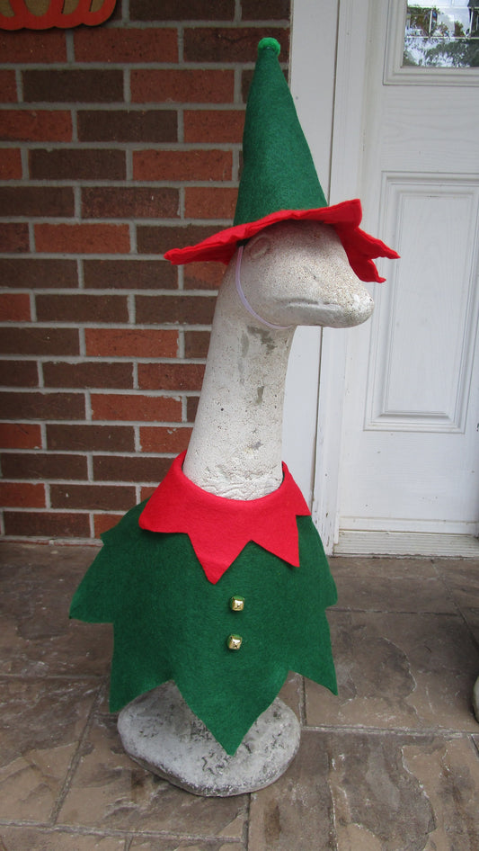 Elf outfit for the large goose