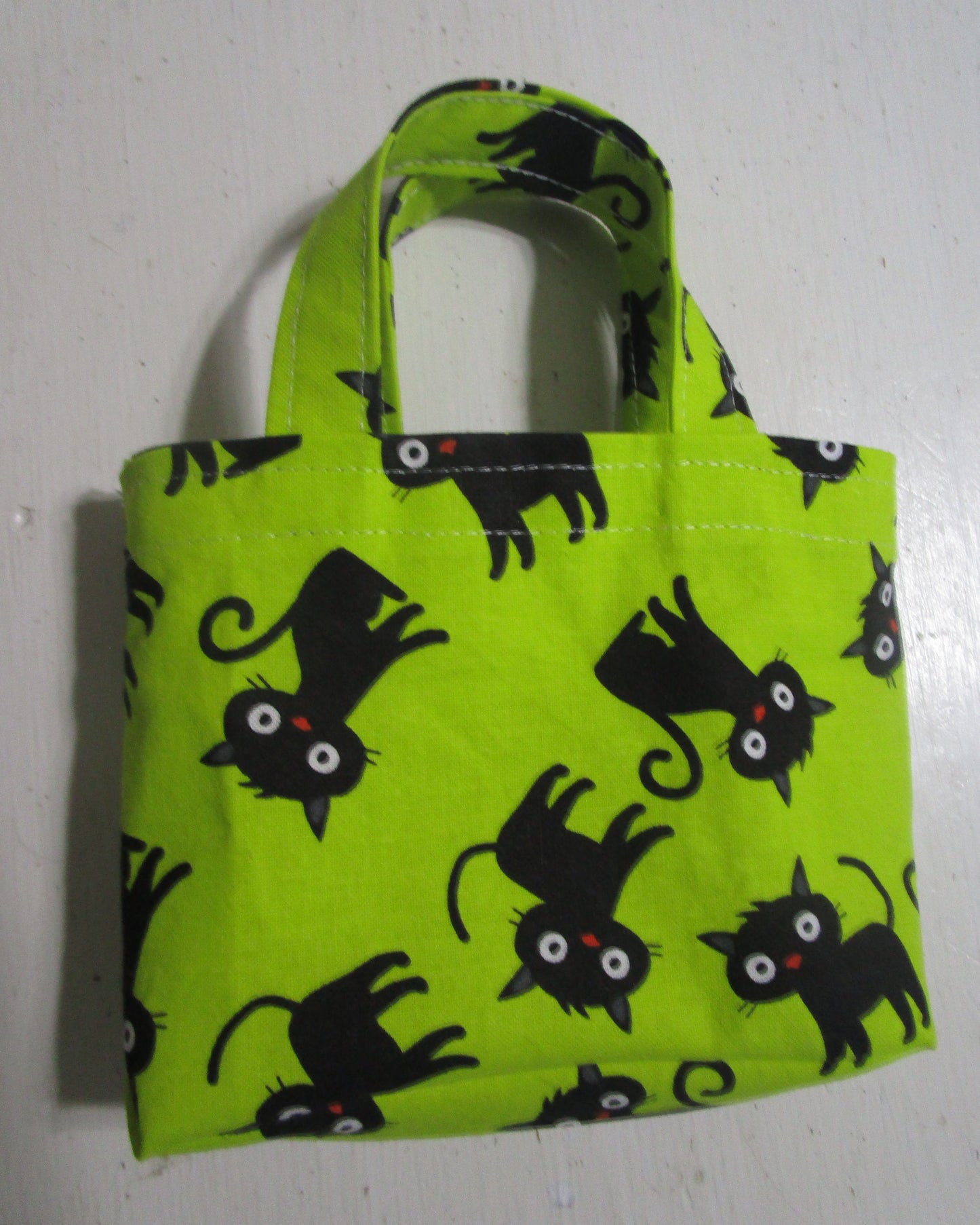 Neon Green and Black Cat tote bag