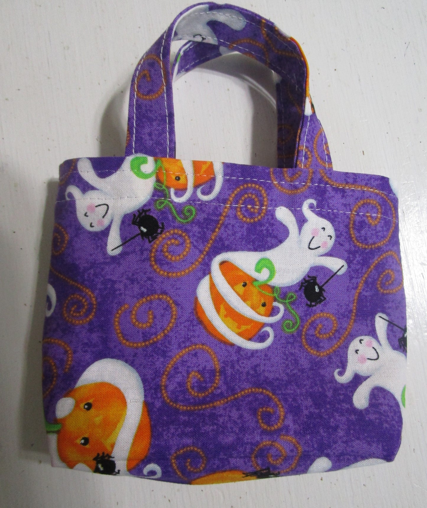 Purple Halloween tote bag